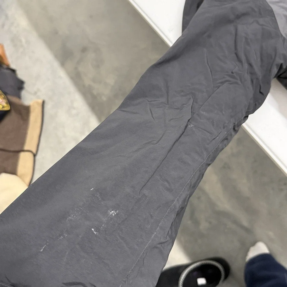 The North Face DryVent Jacket Mens XL Grey Black Good Hooded Waterproof Shell